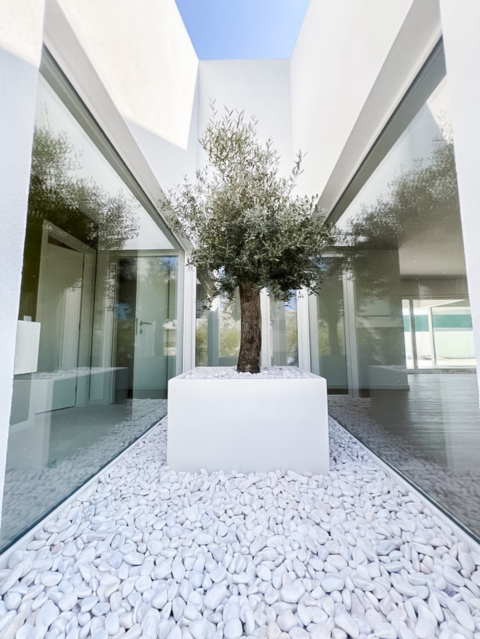 Casa Branca - Encosta do Sol, Caldas da Rainha - Pormenor Pátio - MKM